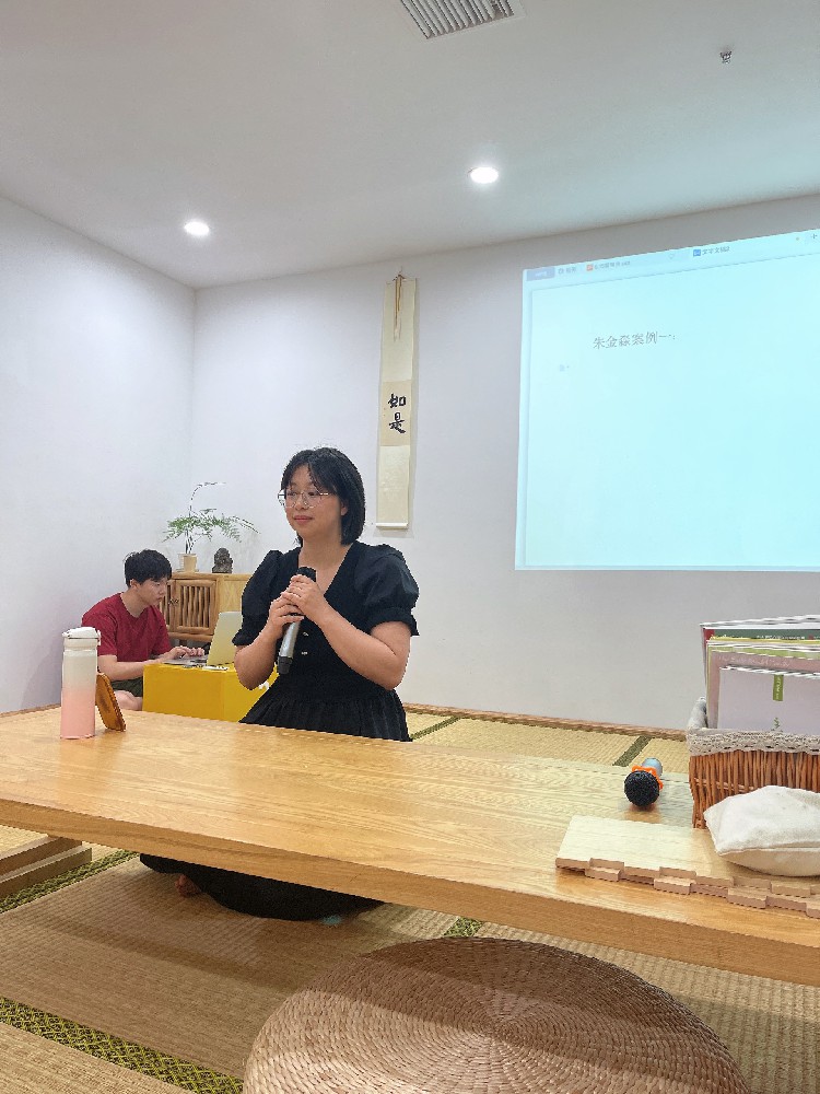 【藍鯨快訊】寧波藍鯨心理咨詢開展6月份內(nèi)部案例督導(dǎo)會議